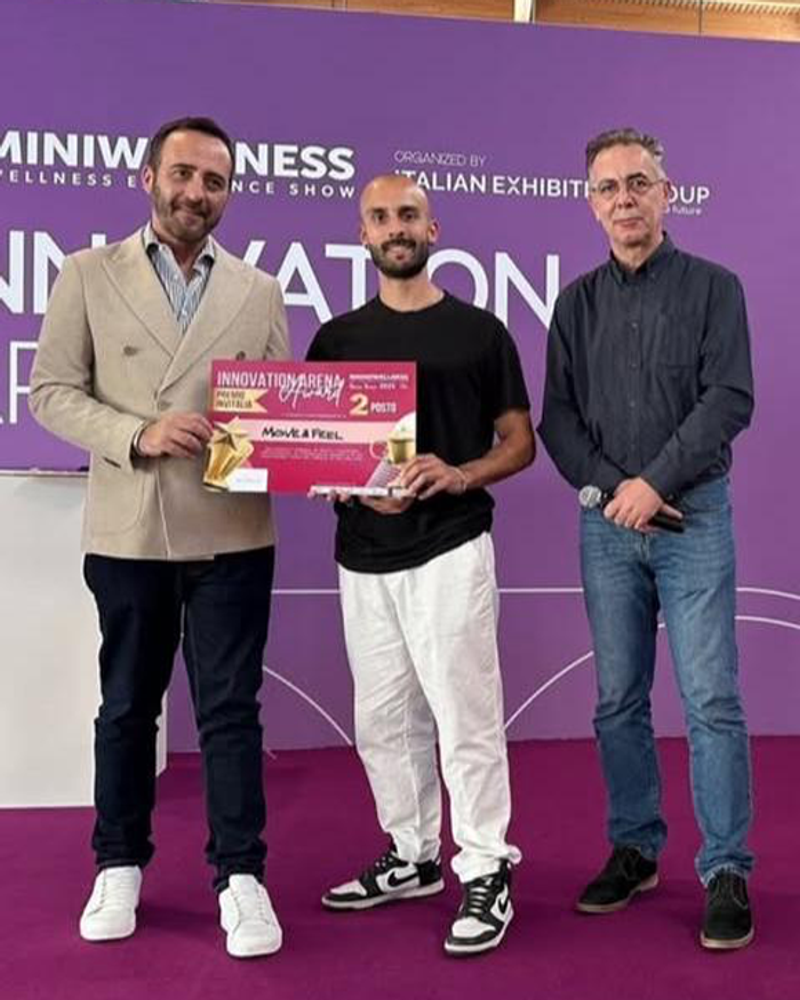 Move & Feel at the Rimini Wellness Innovation Area receiving the Invitalia Award